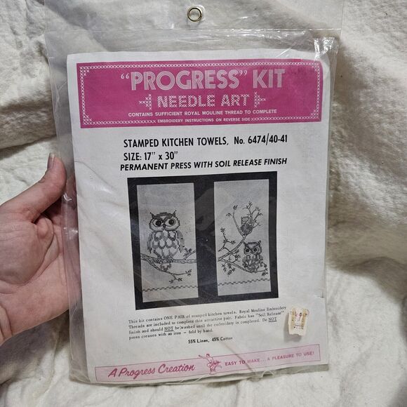Vntg Needle Art Progress Creation Kit Stamped Kitchen Towels No. 6474/40-41 Owls - Picture 1 of 5